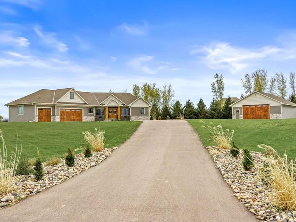 W12035 559th Avenue , Prescott, WI 54021