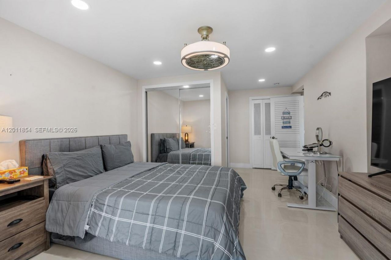 2100 S Ocean Ln , Unit 1704, Fort Lauderdale, FL 33316 Photo