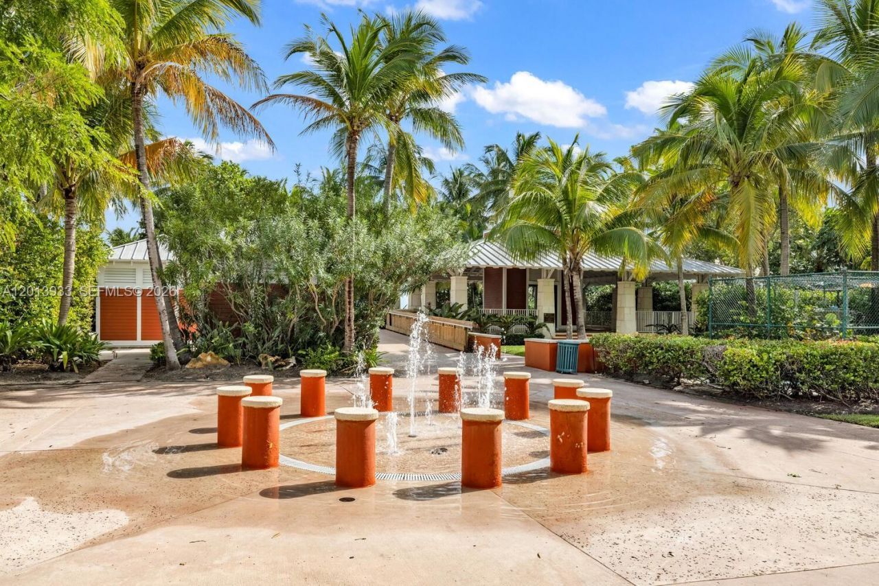 290 Sunrise Dr , Unit 312, Key Biscayne, FL 33149 Photo
