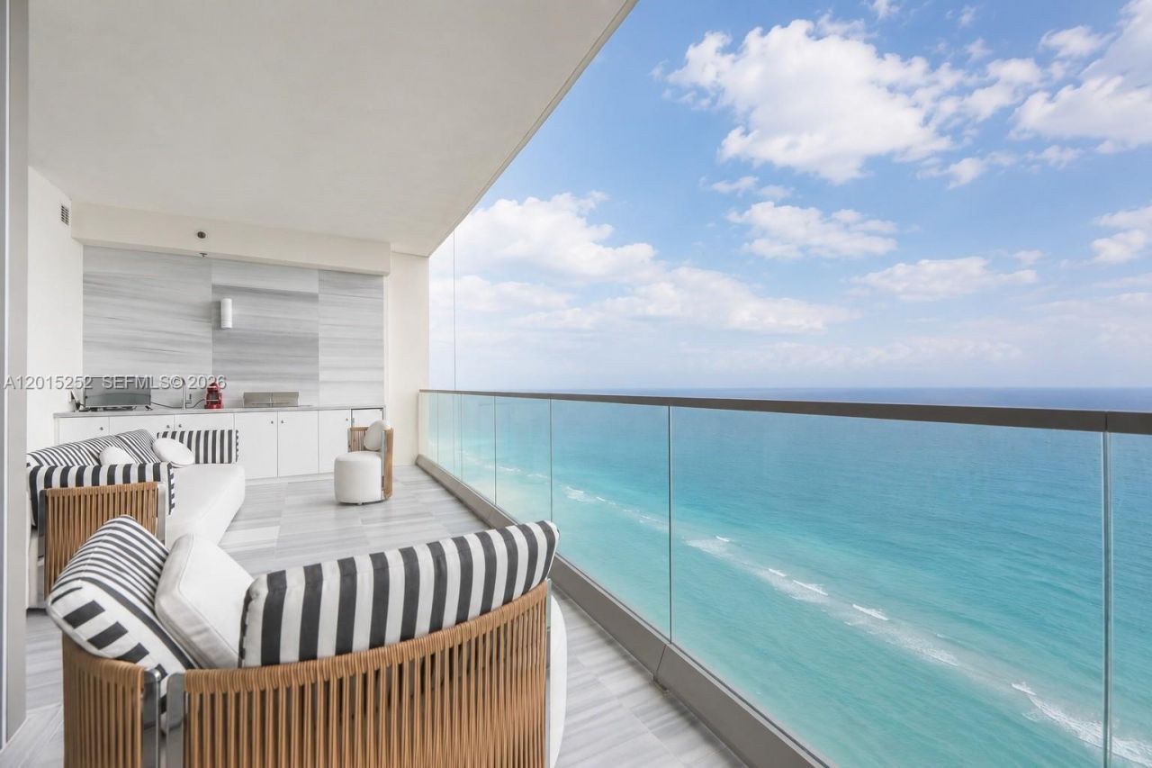 17901 Collins Ave, Unit 3103, Sunny Isles Beach, FL 33160 Photo