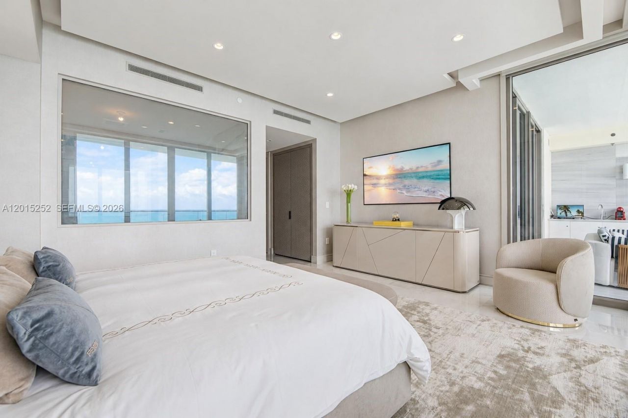 17901 Collins Ave, Unit 3103, Sunny Isles Beach, FL 33160 Photo