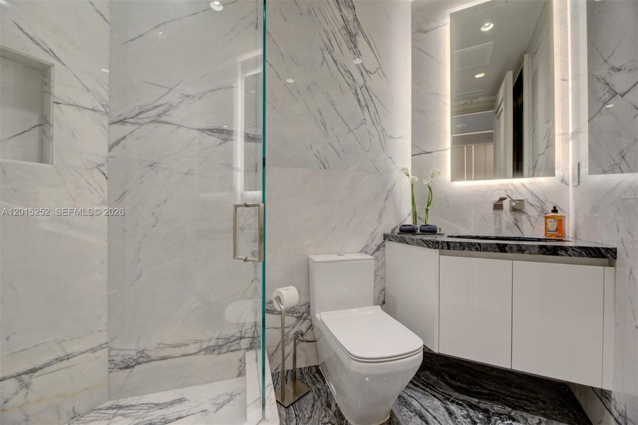 17901 Collins Ave, Unit 3103, Sunny Isles Beach, FL 33160 Photo