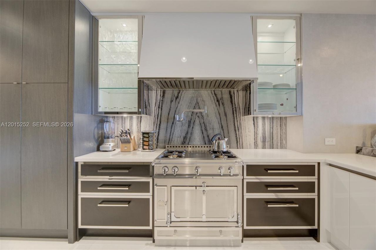 17901 Collins Ave, Unit 3103, Sunny Isles Beach, FL 33160 Photo