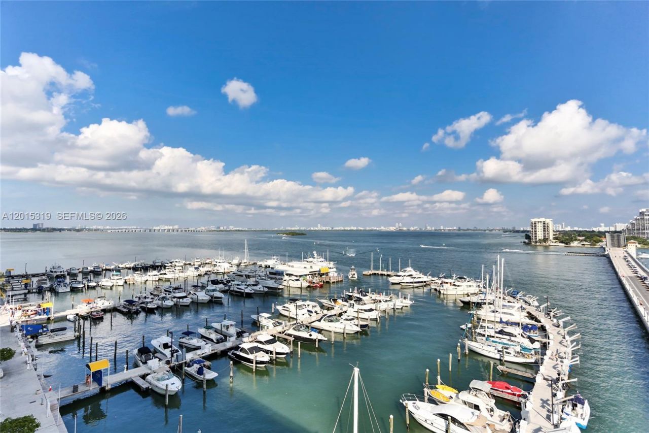555 NE 15th St, Unit 10D, Miami, FL 33132 Photo