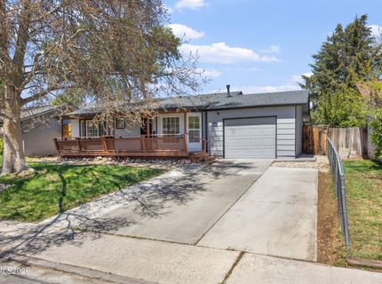 136 York Way, Sparks, NV 89431 Photo