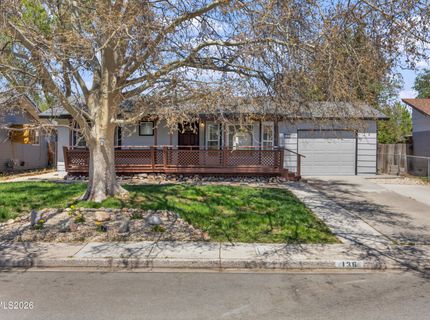136 York Way, Sparks, NV 89431 Photo