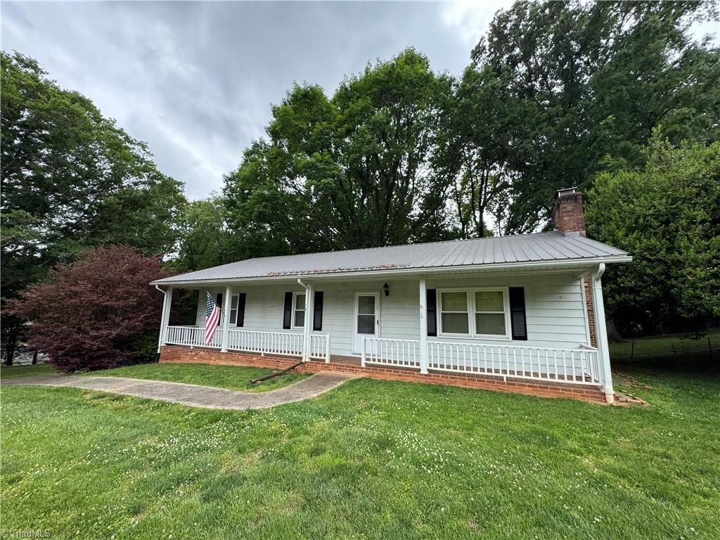 181 Johnson Ridge Road, Elkin, NC 28621 Main Photo