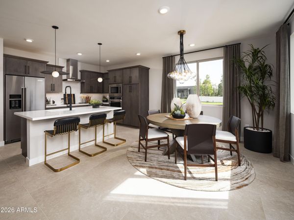 2121 W SONORAN DESERT Drive, Unit 167, Phoenix, AZ 85085