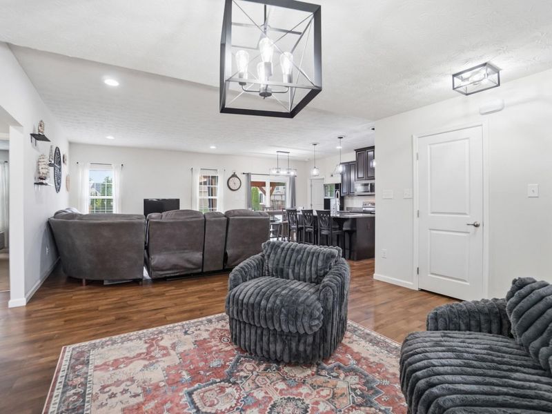1200 Scarlet Oak Drive, Tipp City, OH 45371 Photo 12