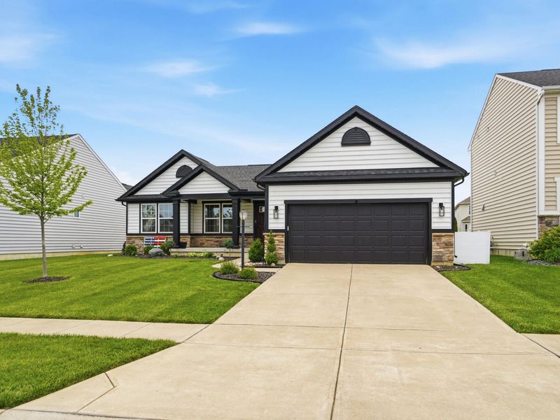 1200 Scarlet Oak Drive, Tipp City, OH 45371 Photo 3