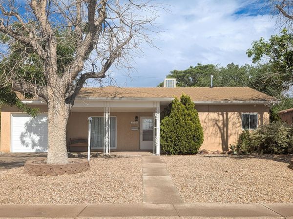 3408 Palomas Drive NE, Albuquerque, NM 87110