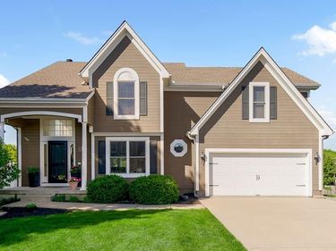 7530 N Skiles Court, Kansas City, MO 64158