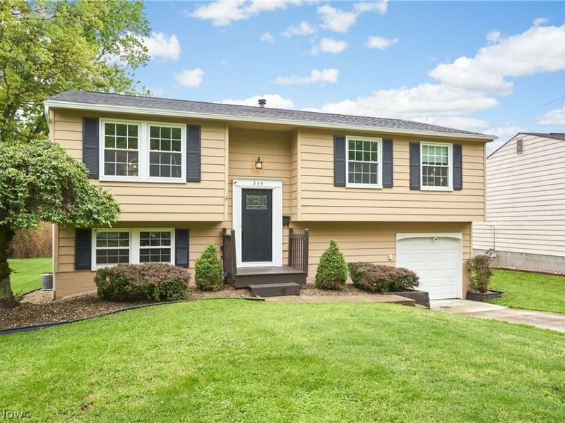 344 Silver Meadows Boulevard, Kent, OH 44240 Photo 1
