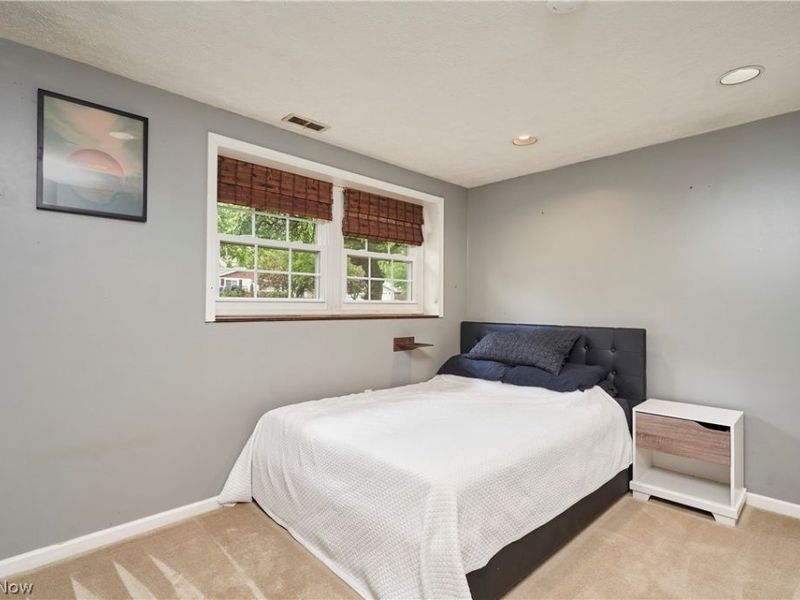 344 Silver Meadows Boulevard, Kent, OH 44240 Photo 14