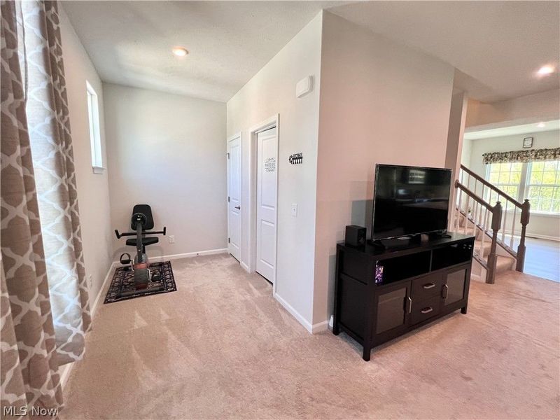 4025 N Steels Circle, Stow, OH 44224 Photo 5