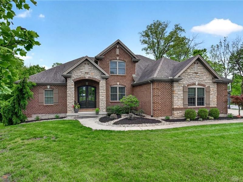 7116 Copperwood Court, Springboro, OH 45066 Photo 1