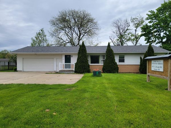 1125 N Nottawa Street, Sturgis, MI 49091
