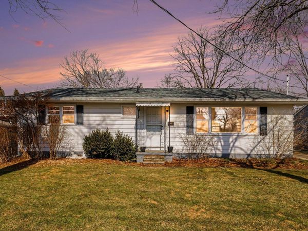 311 Dutton Street, Eaton Rapids, MI 48827