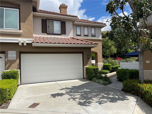 214 Valley View, Mission Viejo, CA 92692