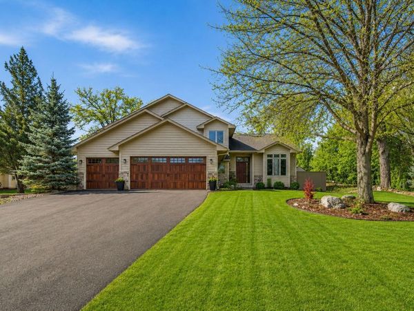 2301 Great Oaks Drive, Burnsville, MN 55337