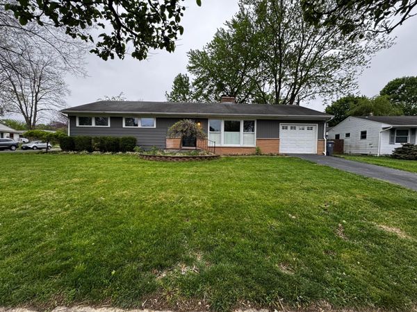 297 E Clearview Avenue, Worthington, OH 43085