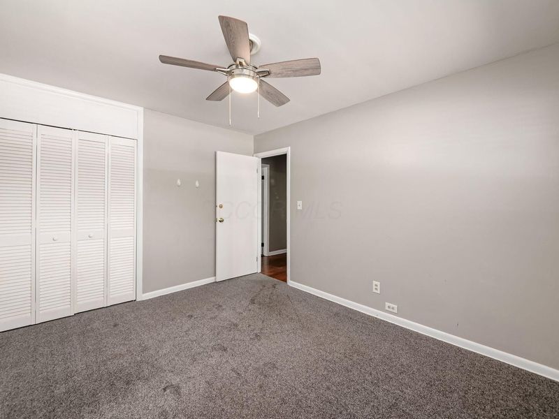 297 E Clearview Avenue, Worthington, OH 43085 Photo 24