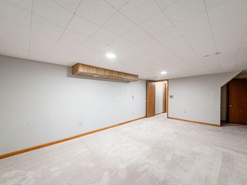 297 E Clearview Avenue, Worthington, OH 43085 Photo 28