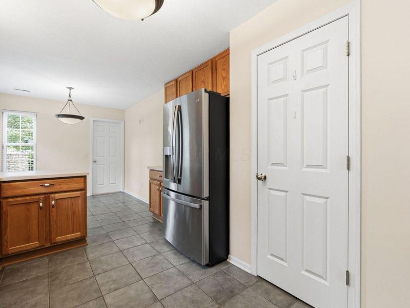 5183 Baker Ridge Drive, Columbus, OH 43228 Photo 14