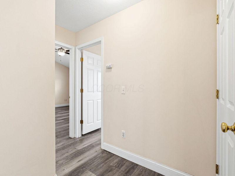 5183 Baker Ridge Drive, Columbus, OH 43228 Photo 24