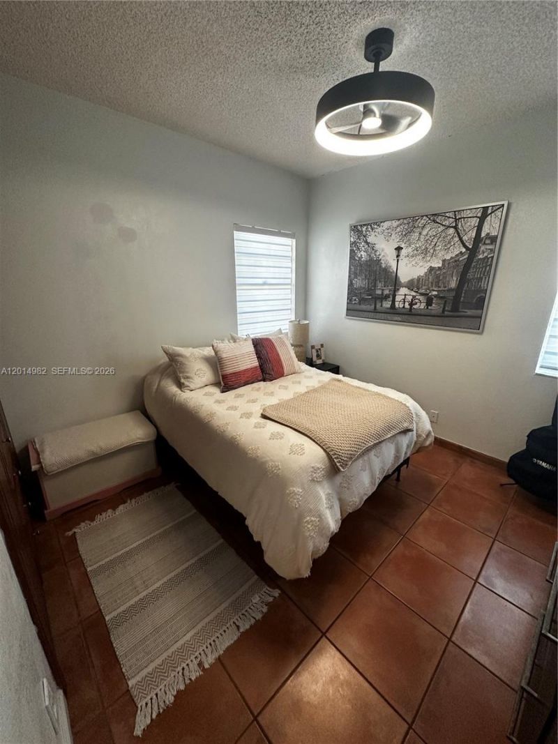 8211 NW 191st Ln, Unit 35L, Hialeah, FL 33015 Photo