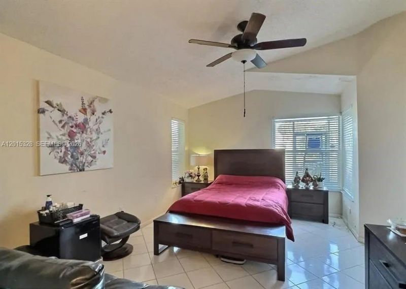 317 NW 109th Ave , Pembroke Pines, FL 33026 Photo