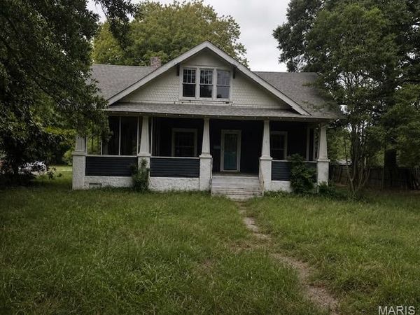 110 W Cleveland Street , Malden, MO 63863
