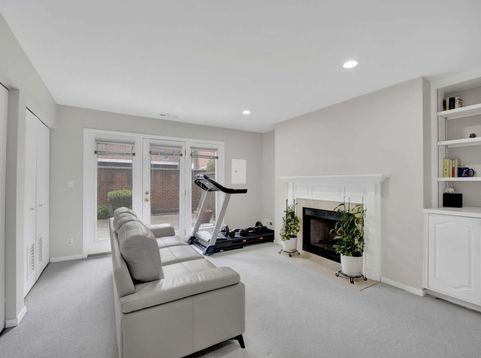 Main Photo