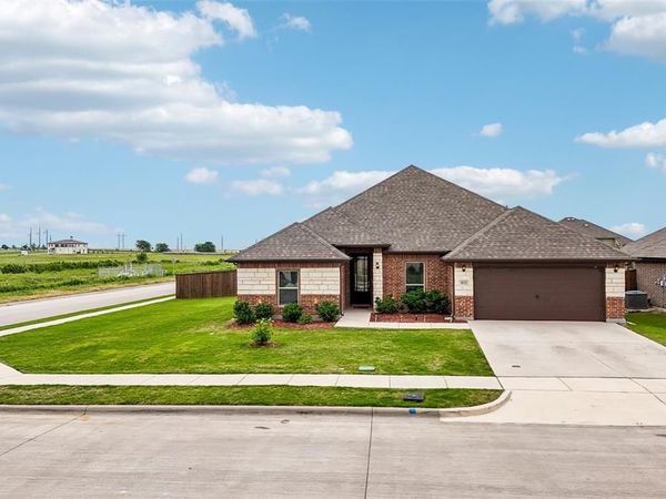 1632 Goodnight Trail, Krum, TX 76249