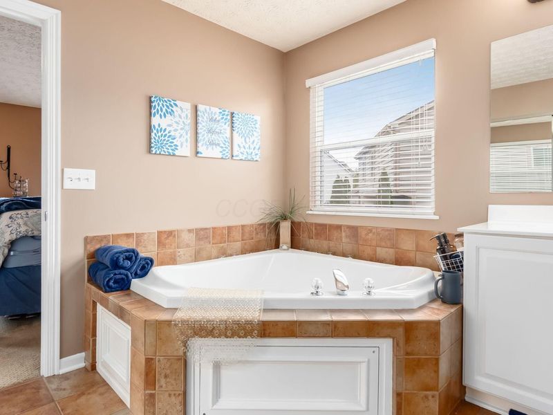 5994 Hampton Corners S, Hilliard, OH 43026 Photo 24