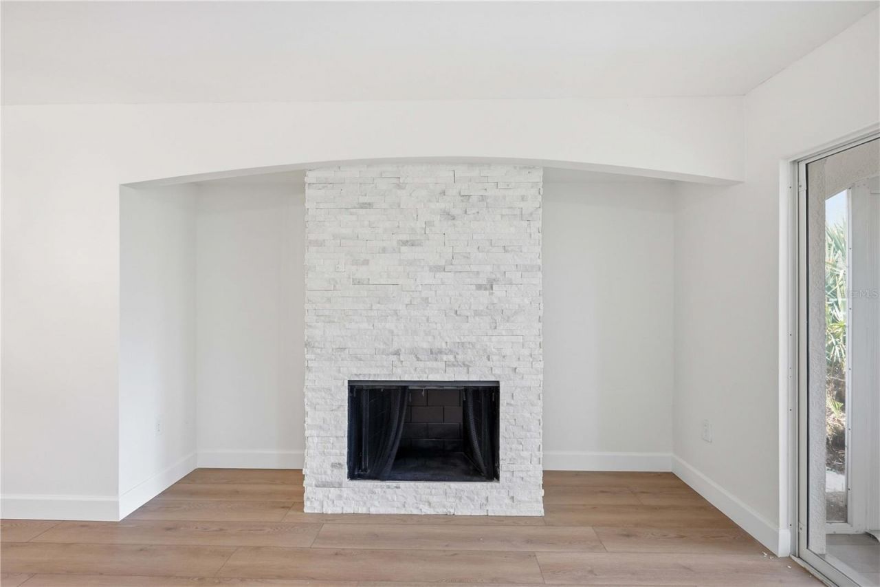 5526 Chanteclaire, Unit 31, Sarasota, FL 34235 Photo