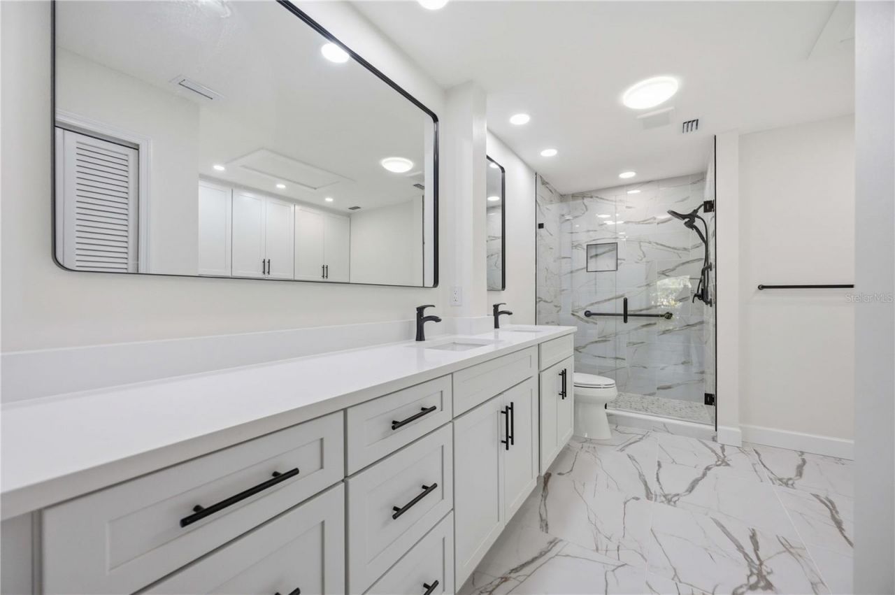5526 Chanteclaire, Unit 31, Sarasota, FL 34235 Photo