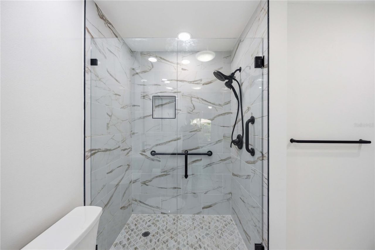 5526 Chanteclaire, Unit 31, Sarasota, FL 34235 Photo