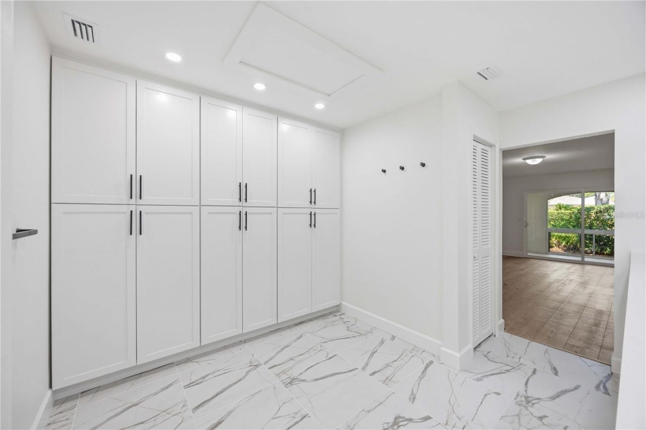 5526 Chanteclaire, Unit 31, Sarasota, FL 34235 Photo