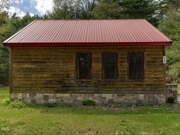 869 Lake Avenue, Lake Luzerne, NY 12846