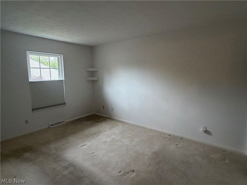612 Trevitt Circle W, Unit 57, Euclid, OH 44143 Photo 12