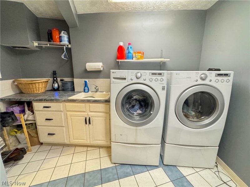 1318 Highland Avenue E, Salem, OH 44460 Photo 9