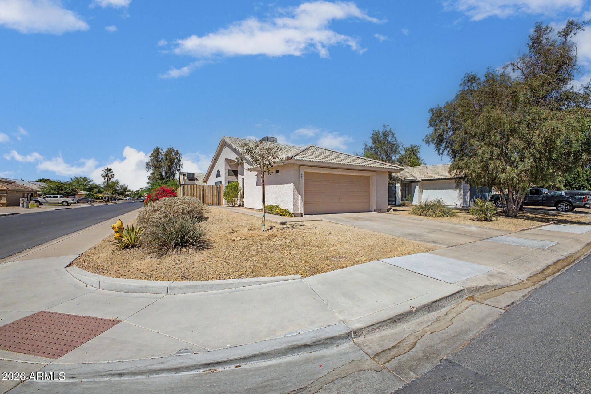 1702 E Fremont Road, Phoenix, AZ 85042 Main Photo