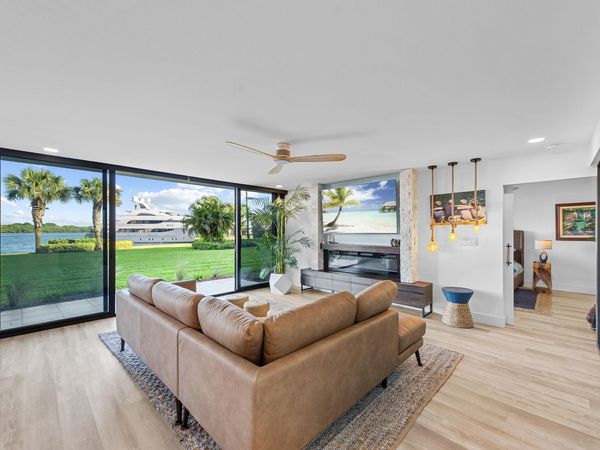 124 Lakeshore Drive, Unit G35, North Palm Beach, FL 33408