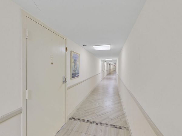 124 Lakeshore Drive, Unit G35, North Palm Beach, FL 33408
