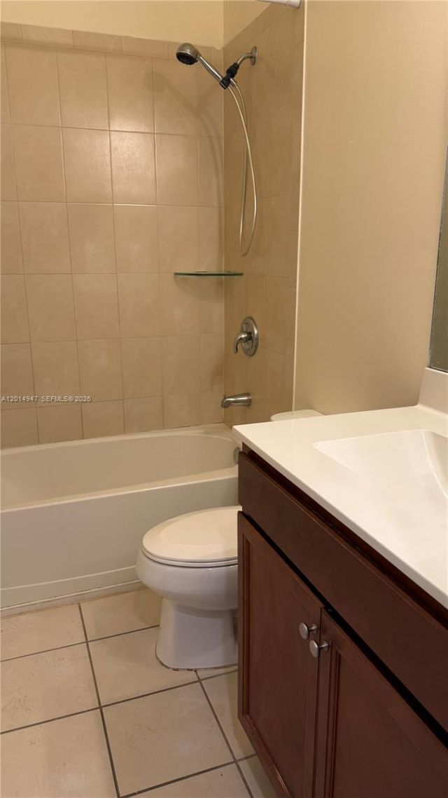 9213 W 33rd Way , Hialeah, FL 33018 Photo