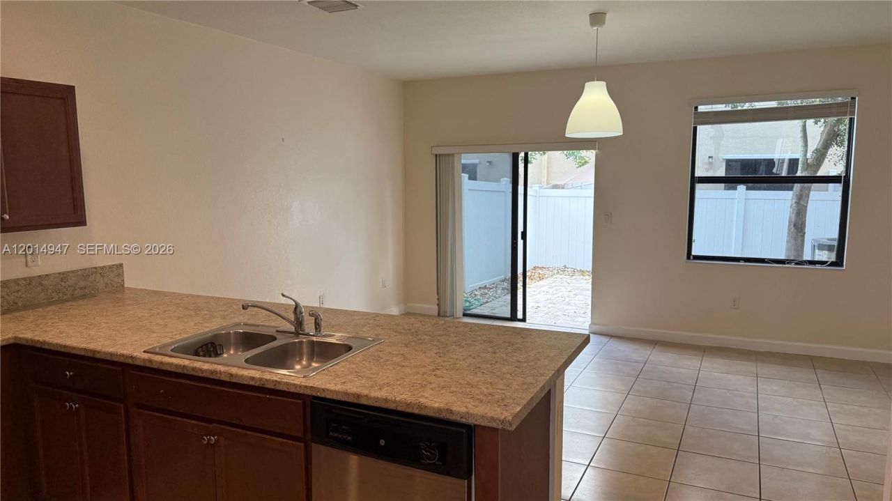 9213 W 33rd Way , Hialeah, FL 33018 Photo