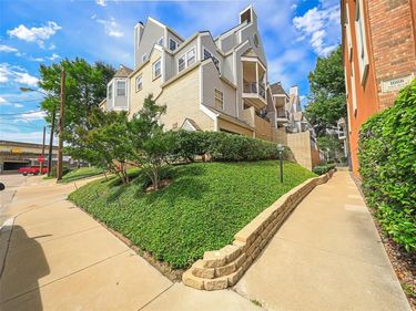 1010 Allen Street, Unit 214, Dallas, TX 75204