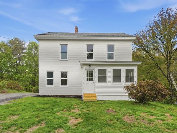 5 Russell Avenue, Ashburnham, MA 01430