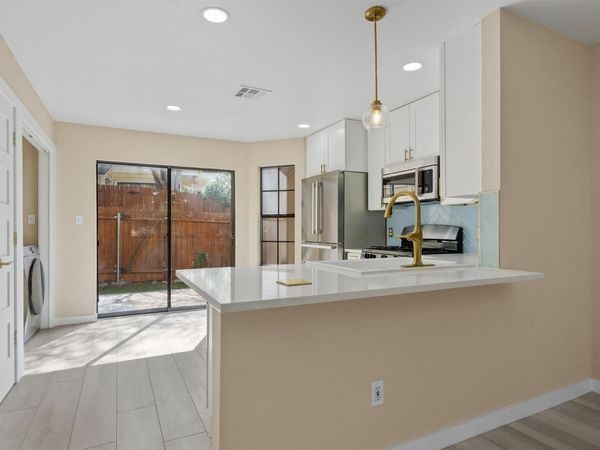 11901 Swearingen DR, Unit 105, Austin, TX 78758